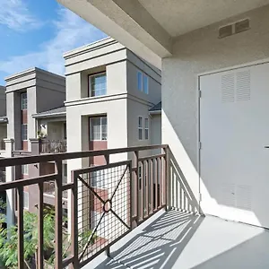 Marina Suites Apartment