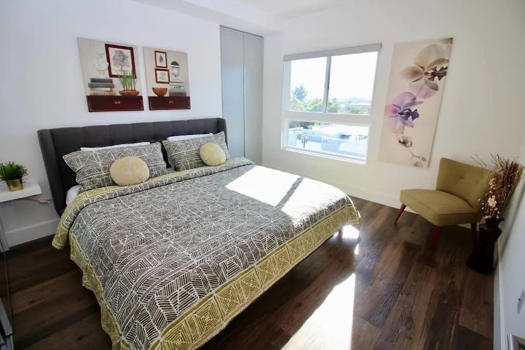 Luxury Marina Condos Los Angeles Apartment